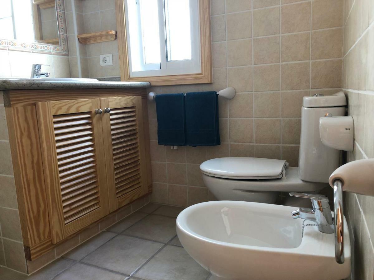 Apartamentos El Faro Пуэрто-Наос Экстерьер фото
