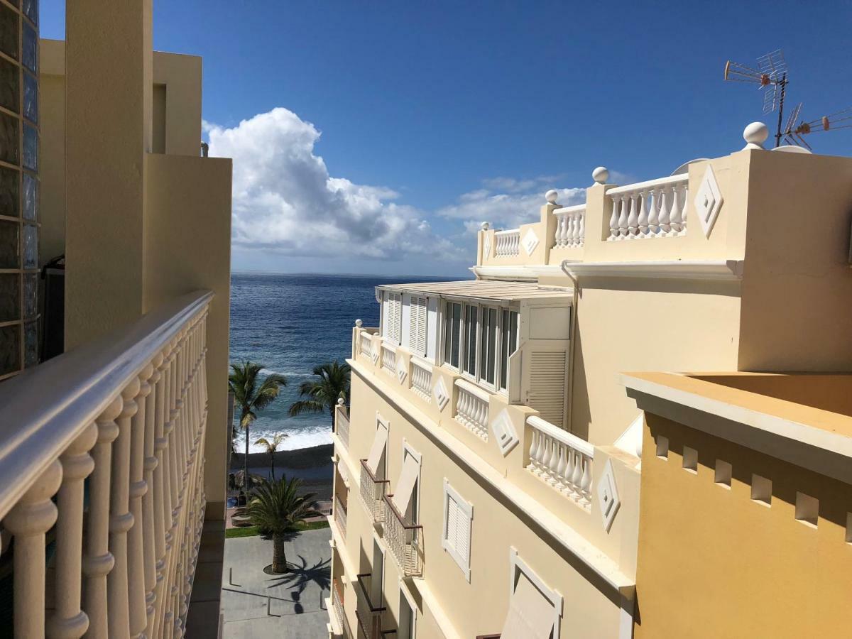 Apartamentos El Faro Пуэрто-Наос Экстерьер фото